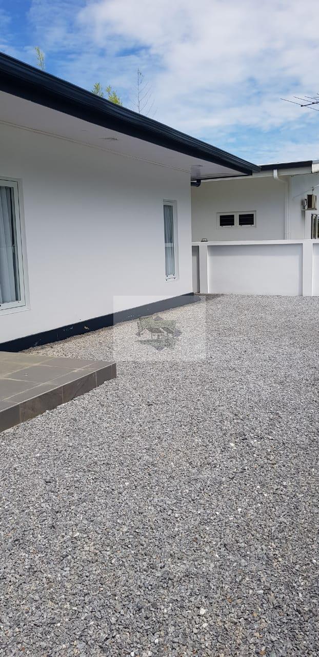 Vakantie woning met zwembad te huur
