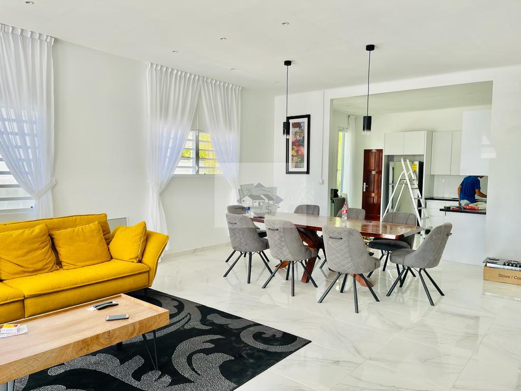 Vakantie woning met zwembad te huur
